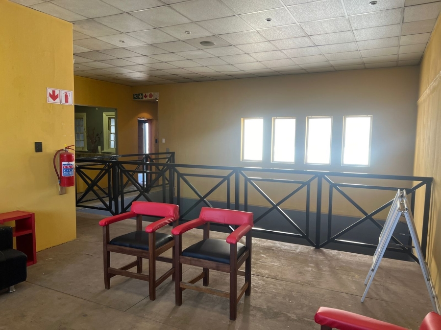 9 Bedroom Property for Sale in Bloemfontein Free State